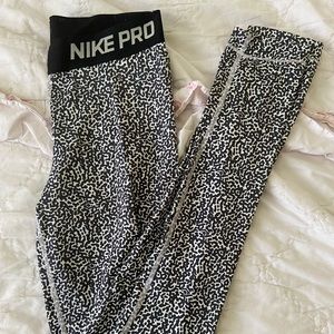 nike pro leggings